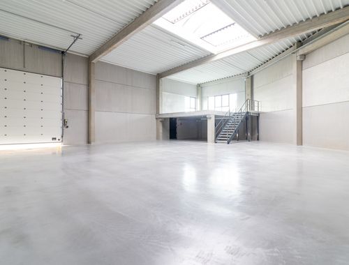                                         Opslagplaats te huur in Nivelles, € 2.300
