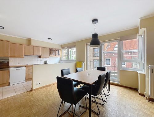                                         Appartement te huur in Sint-Pieters-Woluwe, € 1.820
