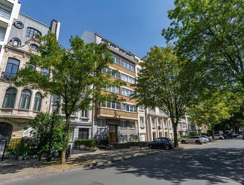                                         Appartement à vendre à Uccle, € 545.000
