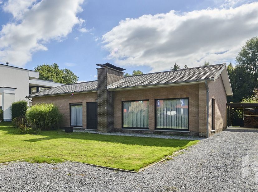 Maison à vendre à Steenweg Wijchmaal 53,
                    3990 Peer