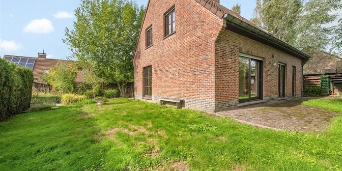 Huis te koop in Amaat Dumonstraat 15, 8730 Oedelem