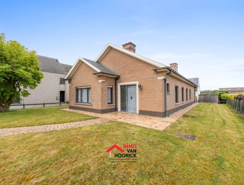                                         Woning te koop in Sint-Lievens-Houtem, € 319.000
