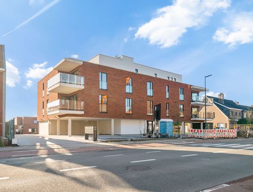                                         Appartement à vendre à Wevelgem, € 207.413

