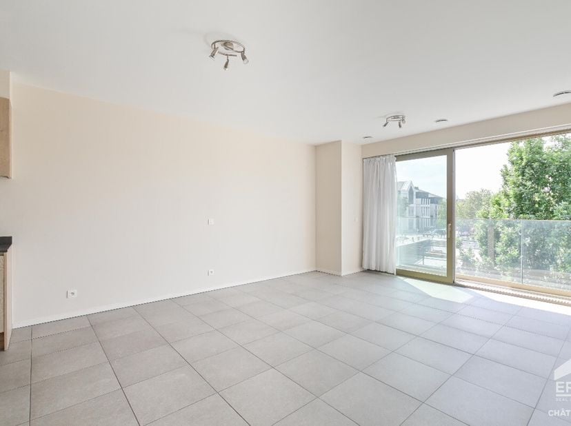 Appartement te koop in Quai des Péniches 44,
                    1000 Brussel