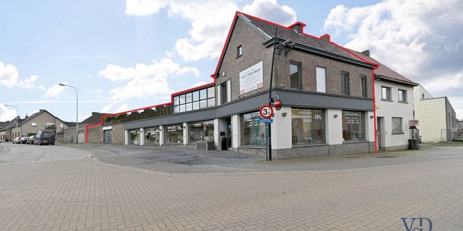 Bedrijfsvastgoed te koop in Balegemstraat 1, 9860 Oosterzele