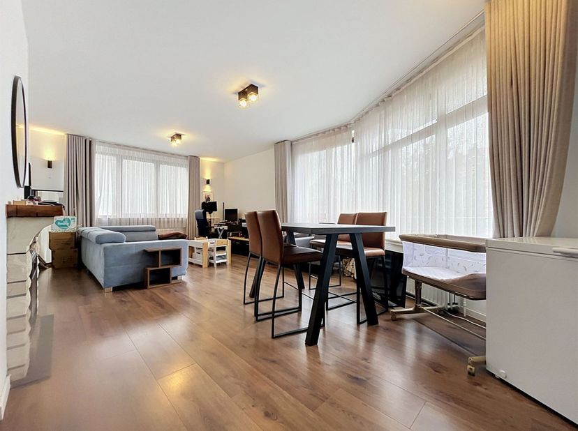 Appartement te huur in Avenue Chazal 114,
                    1030 Schaarbeek