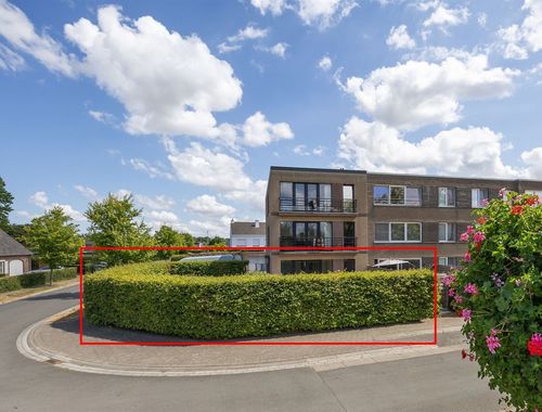                                         Appartement te koop in Sint-Kruis, € 299.900
