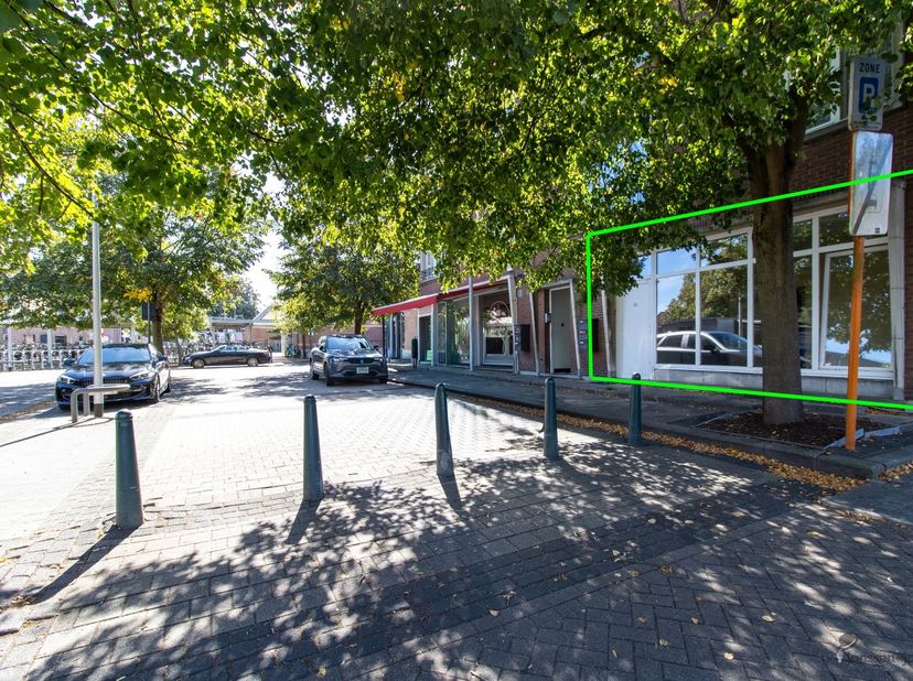 Bien professionnel à vendre à Statieplein 2 boîte B,
                    2560 Nijlen