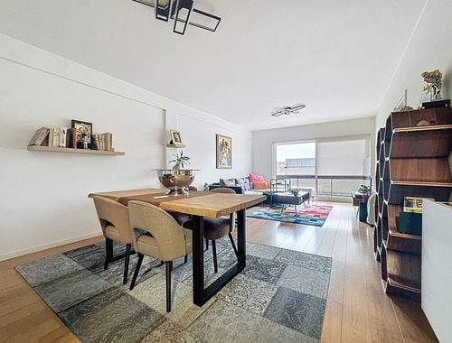                                         Appartement te koop in Laken, € 289.000
