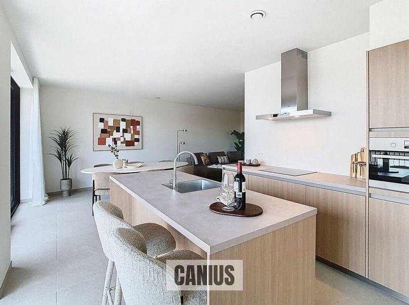 RUIM APP. MET 3 SLPKS EN TERRAS OP EEN UNIEKE LOCATIE IN HARTJE LEUVEN<br />
Residentie Marguerite telt 7 nieuwbouwappartementen met 1 tot 3 slaapkame