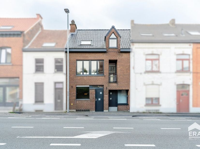 Huis te koop in Bergensesteenweg 607,
                    1502 Lembeek