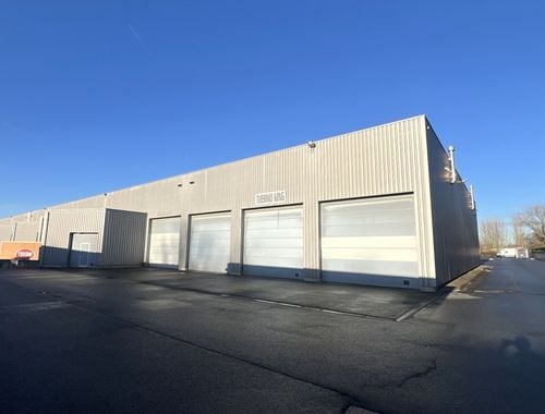                                        Bâtiment d’entreprise à louer à Evergem, € 4.300
