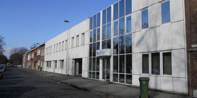 Bedrijfsvastgoed te koop in Spoorweglaan 33-35, 2610 Wilrijk