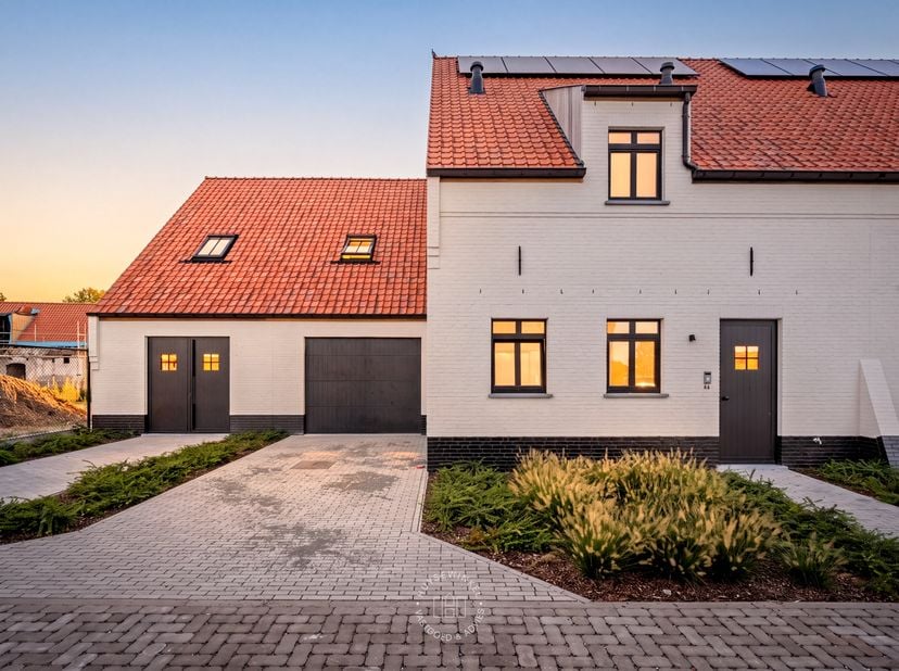 Huis te koop in Dorpstraat 43,
                    9890 Gavere