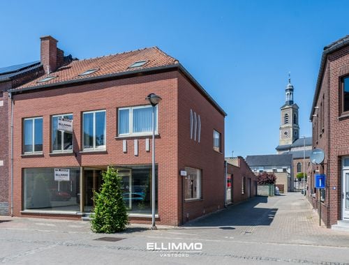                                         Usage mixte à vendre à Vlijtingen, € 185.000
