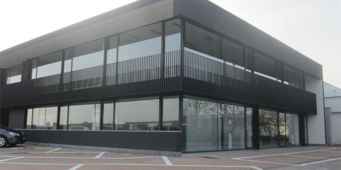 Bedrijfsvastgoed te huur in Steenweg Deinze 150, 9810 Nazareth