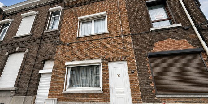 Huis te koop in 6010 Couillet