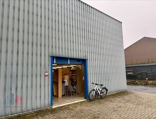                                         Bâtiment d’entreprise à louer à Wilsele, € 1.150
