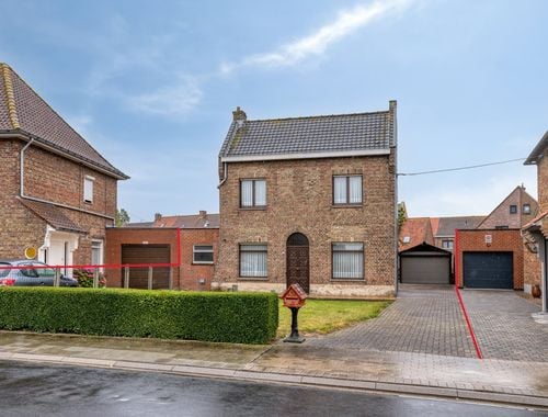                                         Maison à vendre à Veurne, € 239.000
