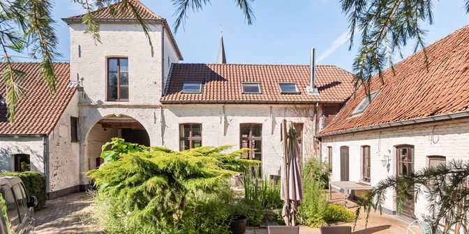 Huis te koop in Place d'Orroir 13, 7750 Orroir