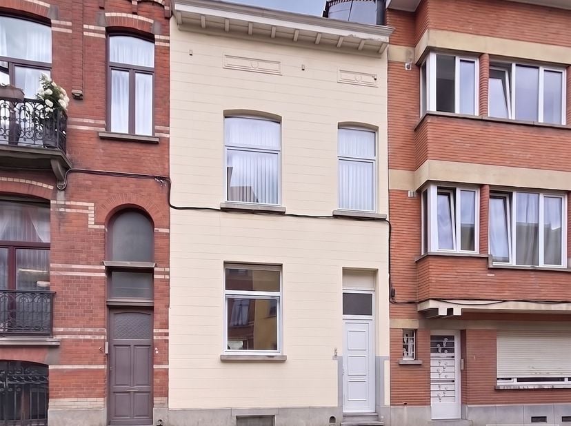 Maison à vendre à ,
                    1040 Etterbeek