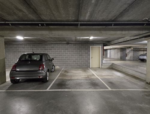                                         Kelder garage te huur in Leuven, € 95
