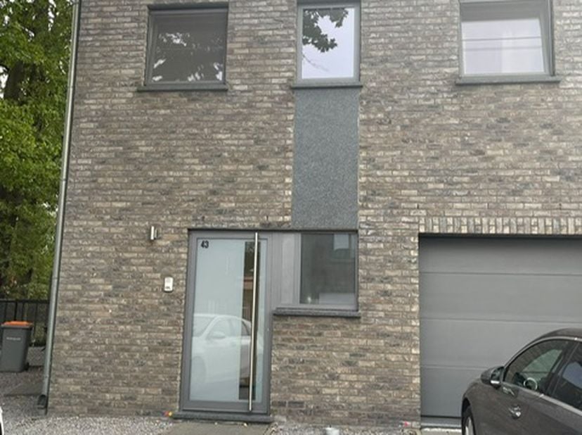 Appartement te huur in Steenweg 43,
                    3665 As