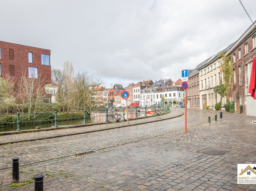 Appartement à vendre
                    à 9000 Gent