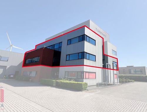                                         Bedrijfsgebouw te huur in Geel, € 4.367
