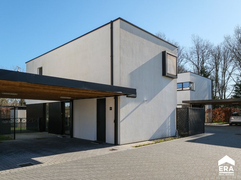 [[ CE BIEN PARTICIPE À LA JOURNÉE MAISONS OUVERTES ERA LE 13/6 DE 11:00 À 12:00 ]] À vendre : maison individuelle récente à Houthalen-Helchteren, situ