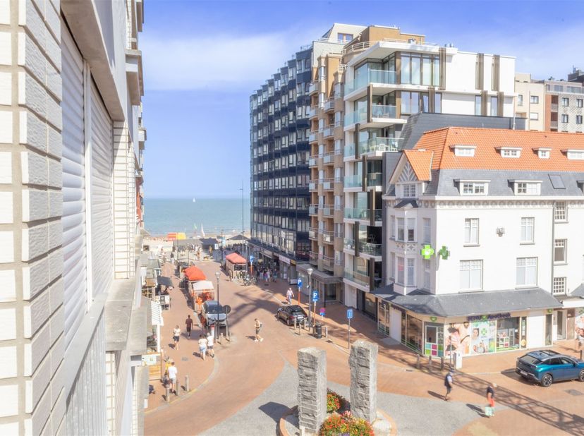 Appartement te koop
                    in 8434 Westende