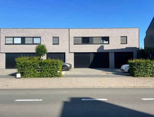                                         Maison à louer à Erpe, € 1.350
