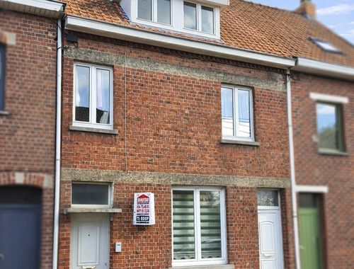                                         Maison à vendre à Kuurne, € 175.000
