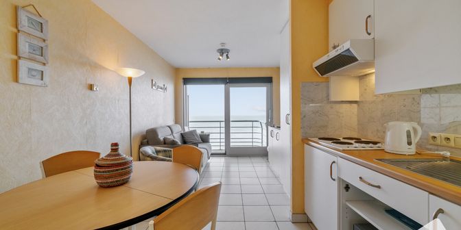 Appartement te koop in Zeedijk 96 bus 807, 8370 Blankenberge