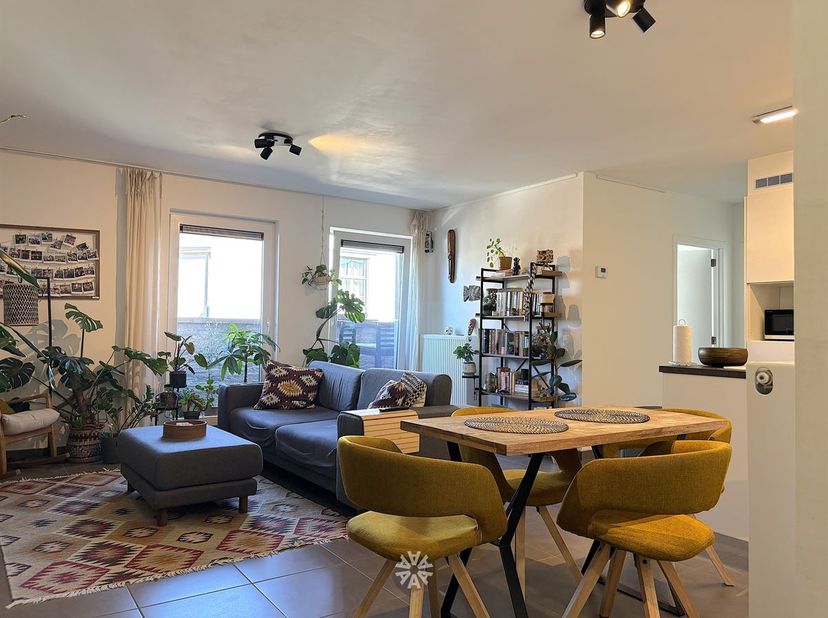 GENT - Bibliotheekstraat 4/0302: Op zoek naar een goed gelegen energiezuinig appartement te huur in centrum Gent? Dan is dit pand mogelijk iets voor u