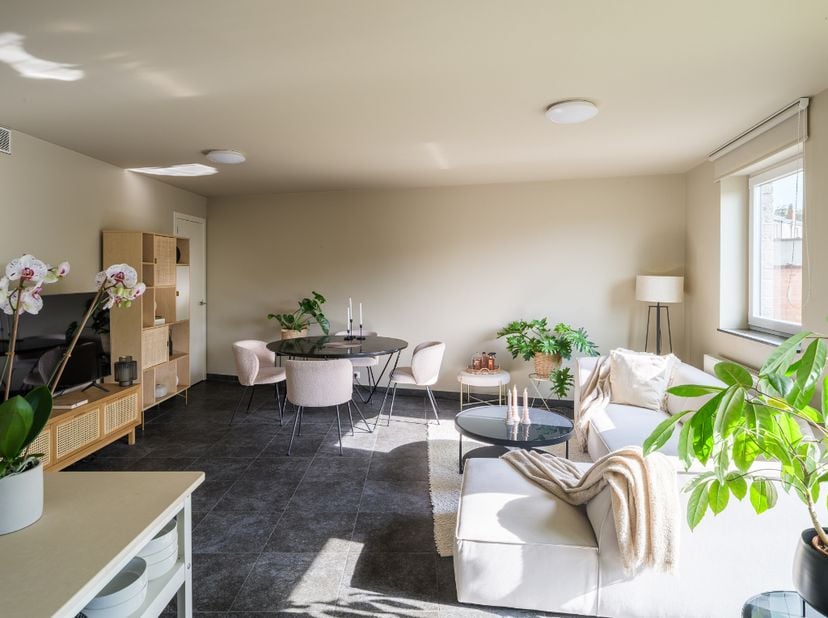 Appartement te koop in Grondwetlaan 3 bus 101,
                    9000 Gent