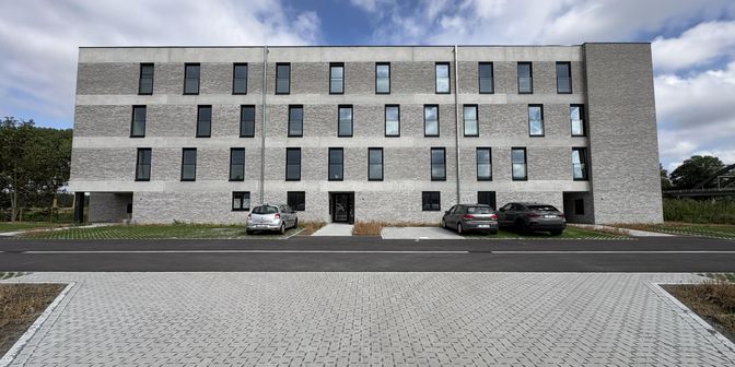 Appartement te koop in rue Albert Ier 52, 7740 Pecq