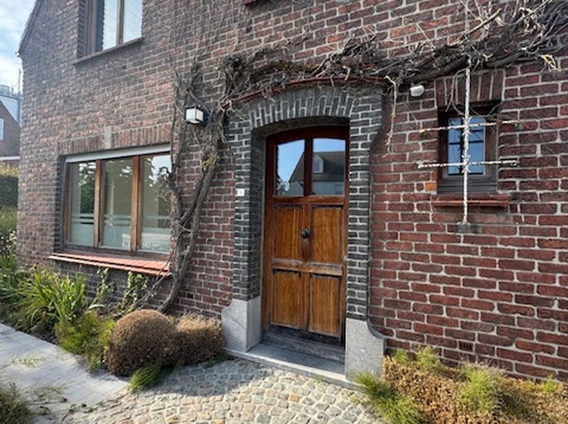 Huis te huur in Schaapsdreef 11,
                    8500 Kortrijk