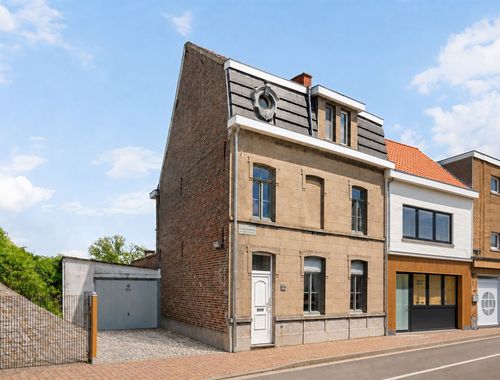                                         Woning te koop in Ronse, € 155.000
