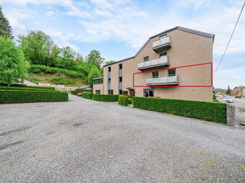 Appartement te koop in rue de la roche 85 bus 3,
                    6990 Hampteau
