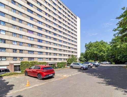                                         Appartement te koop in Sint-Stevens-Woluwe, € 450.000
