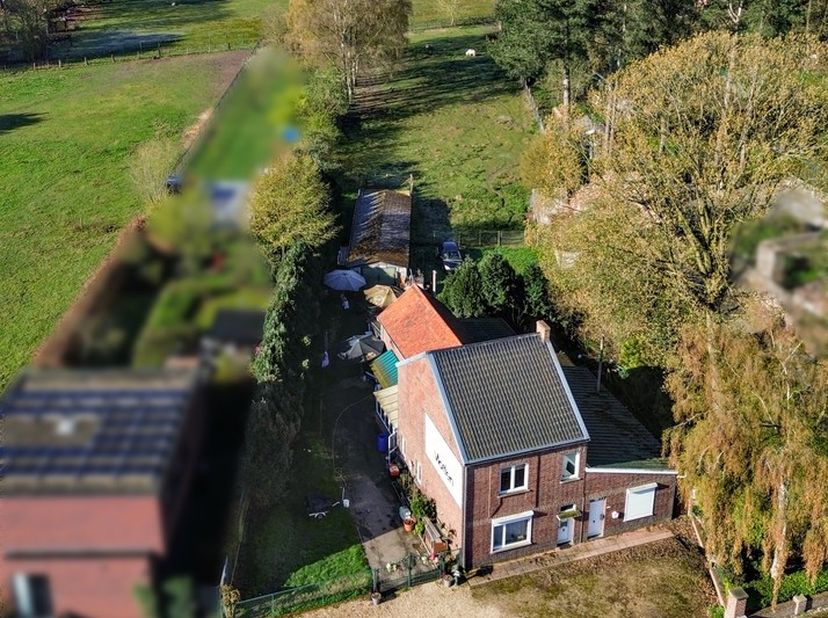 Terrain à vendre
                    à 3690 Zutendaal