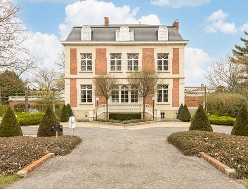                                         Herenhuis te koop in Beerse, € 645.000
