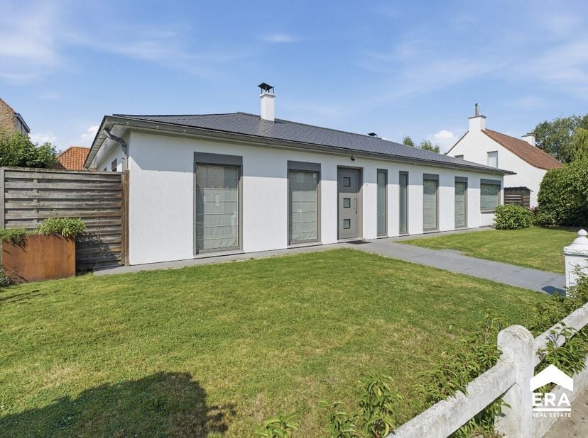 Huis te koop in Aardbeienstraat 3A,
                    8800 Roeselare
