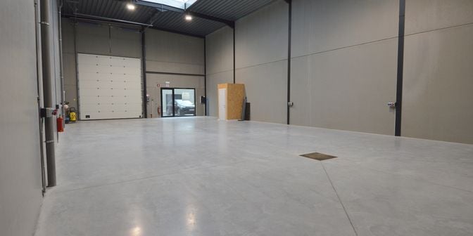 Bedrijfsvastgoed te huur in 8793 Sint-Eloois-Vijve