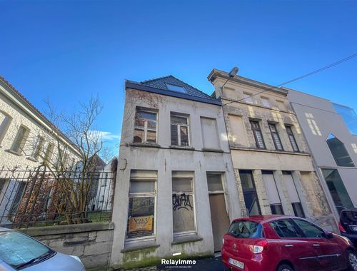                                         Maison à vendre à Tournai, € 105.000
