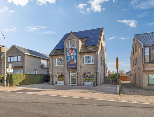                                         Handelspand te koop in Vlezenbeek, € 800.000
