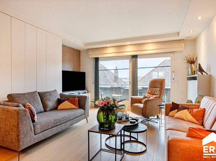 Instapklaar en verzorgd appartement met 2 slaapkamers en garage in het centrum van Desselgem Op zoek naar een instapklaar appartement op een centrale
