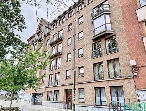                                         Appartement te huur in Sint-Gillis, € 1.350
