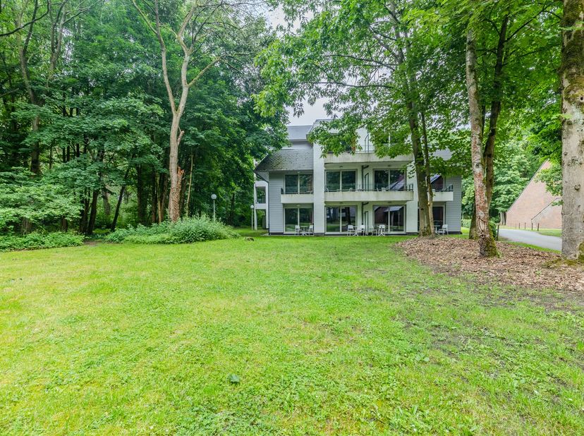 Bent u op zoek naar een vakantieappartement in Limburg waar rust, natuur en recreatie hand in hand gaan? Dan is dit gezellige appartement op het popul